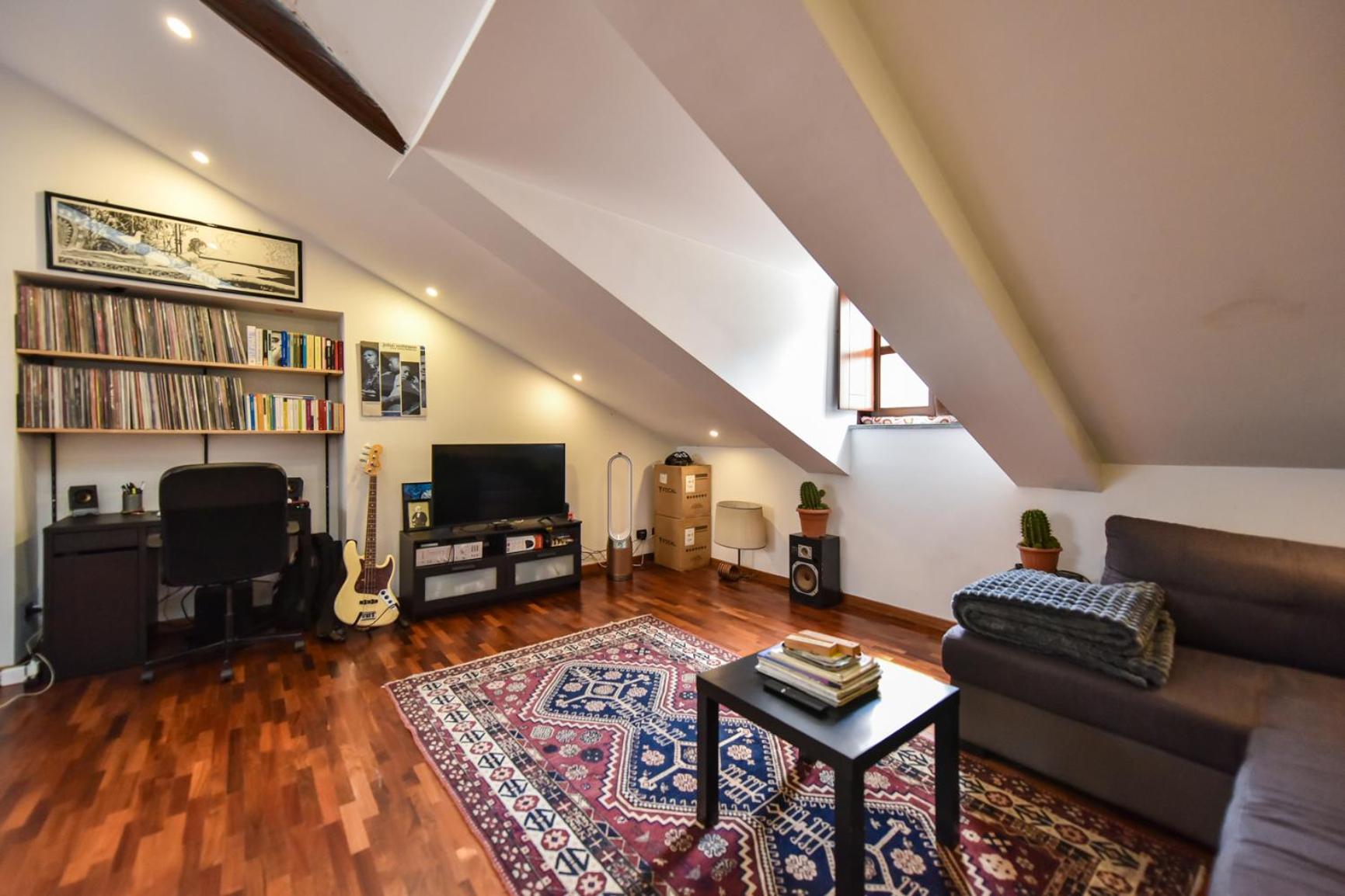 Modern Apartment Piazza Statuto Porta Susa Fs ตูริน ภายนอก รูปภาพ