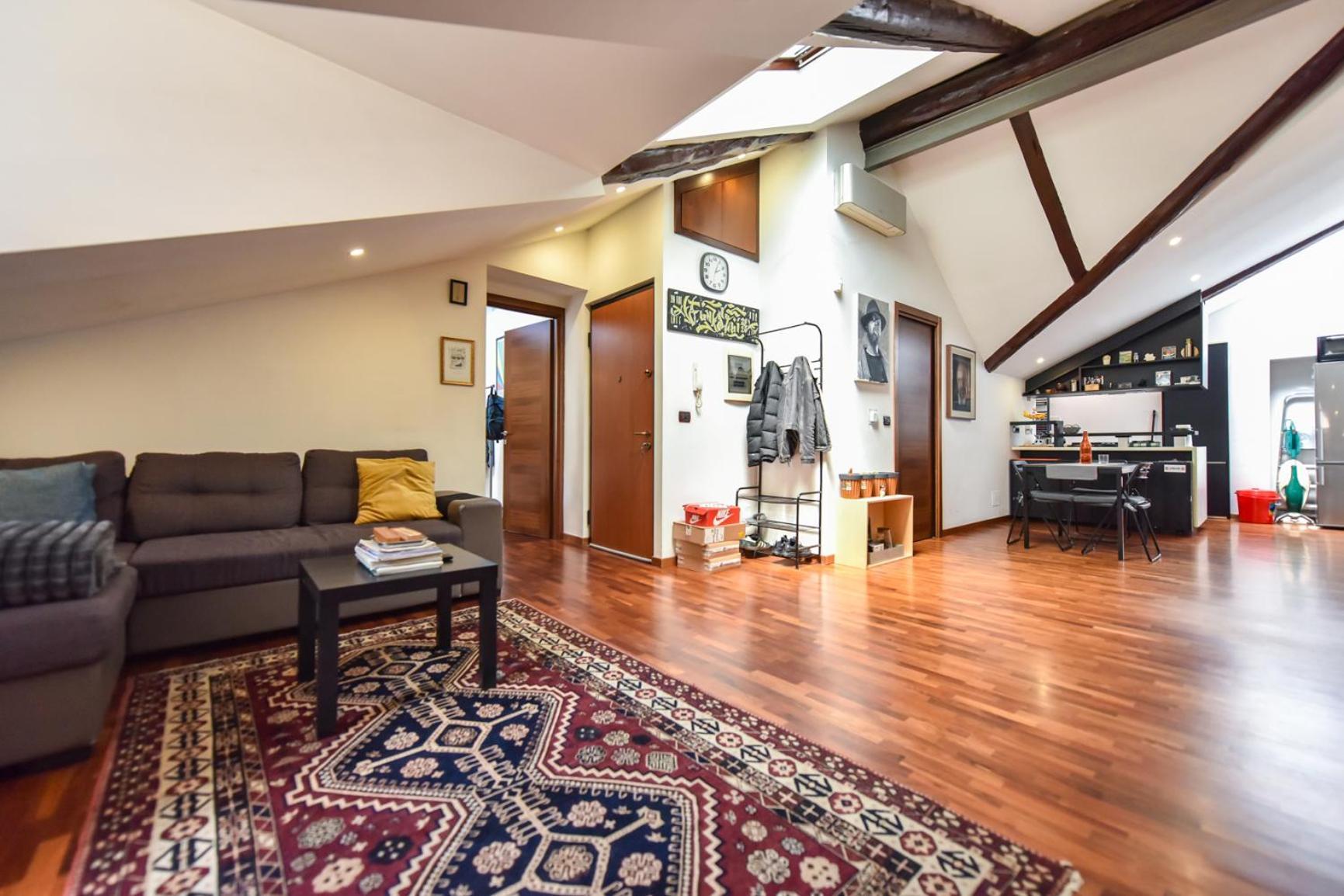Modern Apartment Piazza Statuto Porta Susa Fs ตูริน ภายนอก รูปภาพ